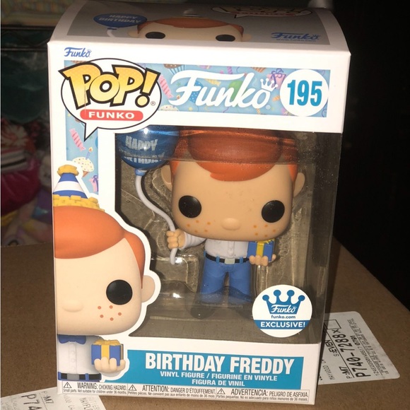 Birthday Freddy #195 funko pop - Picture 3 of 6